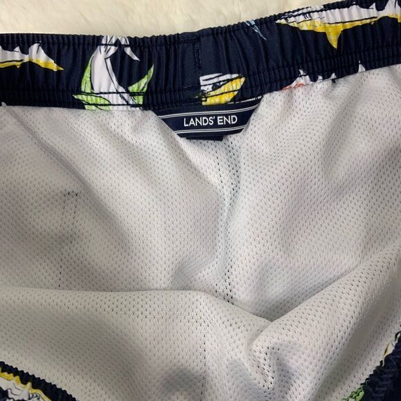 LANDS’ END shark swim trunks - Picture 7 of 7